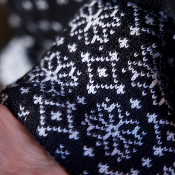 Vintage Pendleton 100% Virgin Wool Reindeer Snowflake Cardigan Sweater Woman's L - Picture 7 of 17